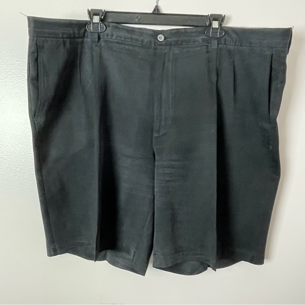 Tommy Bahama Dress Shorts Silk Pleated Front 4 Pockets Black Size 44